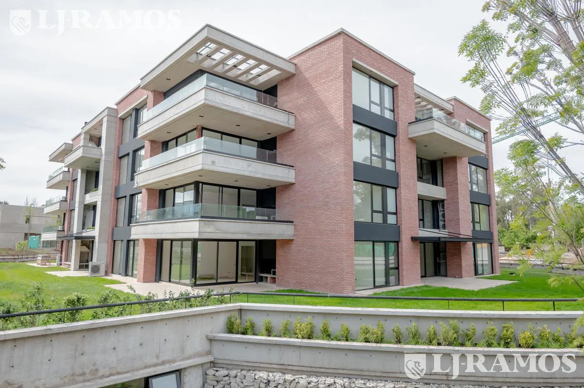 URBANA LAS LOMAS