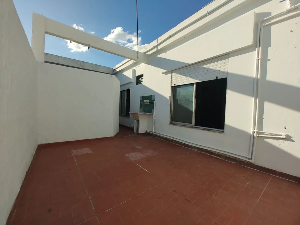 ALQUILER DEPARTAMENTO PH 3 AMBIENTES, MORON! foto 5