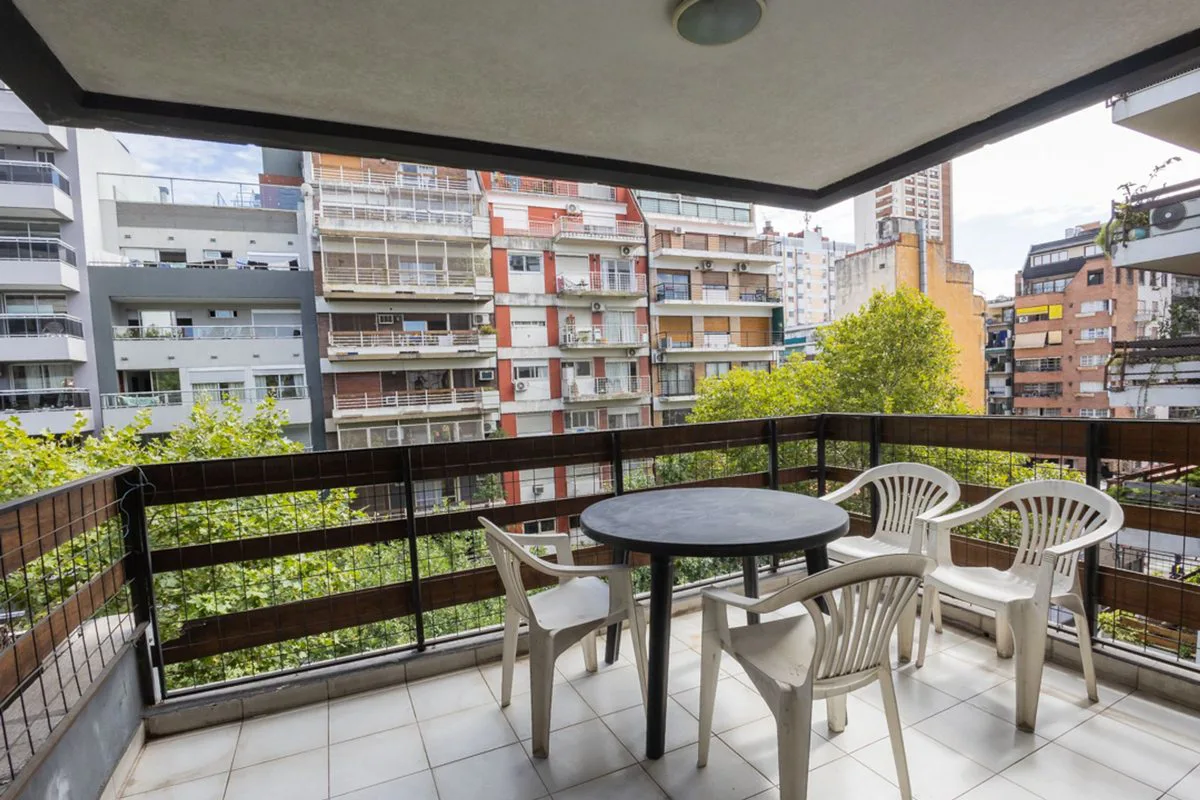 VENTA DEPARTAMENTO 4 AMBIENTES FLORES CON COCHERA foto 4