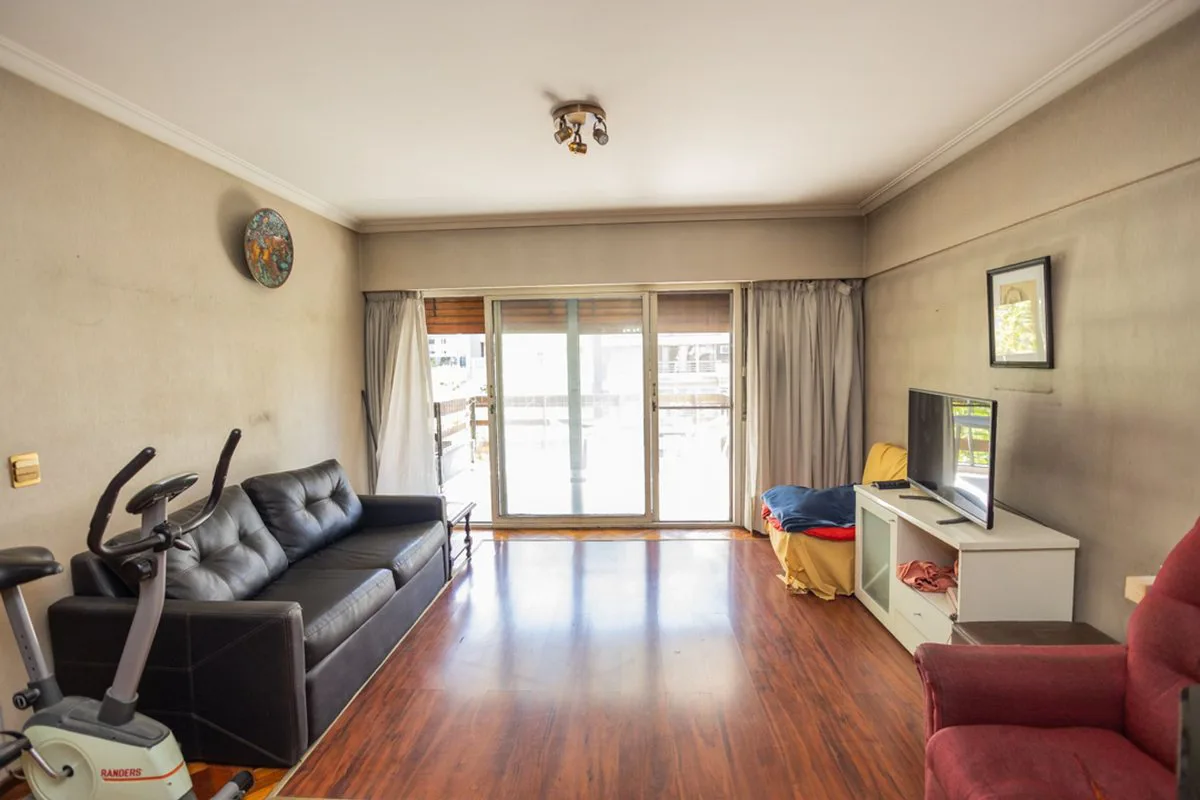 VENTA DEPARTAMENTO 4 AMBIENTES FLORES CON COCHERA foto 5