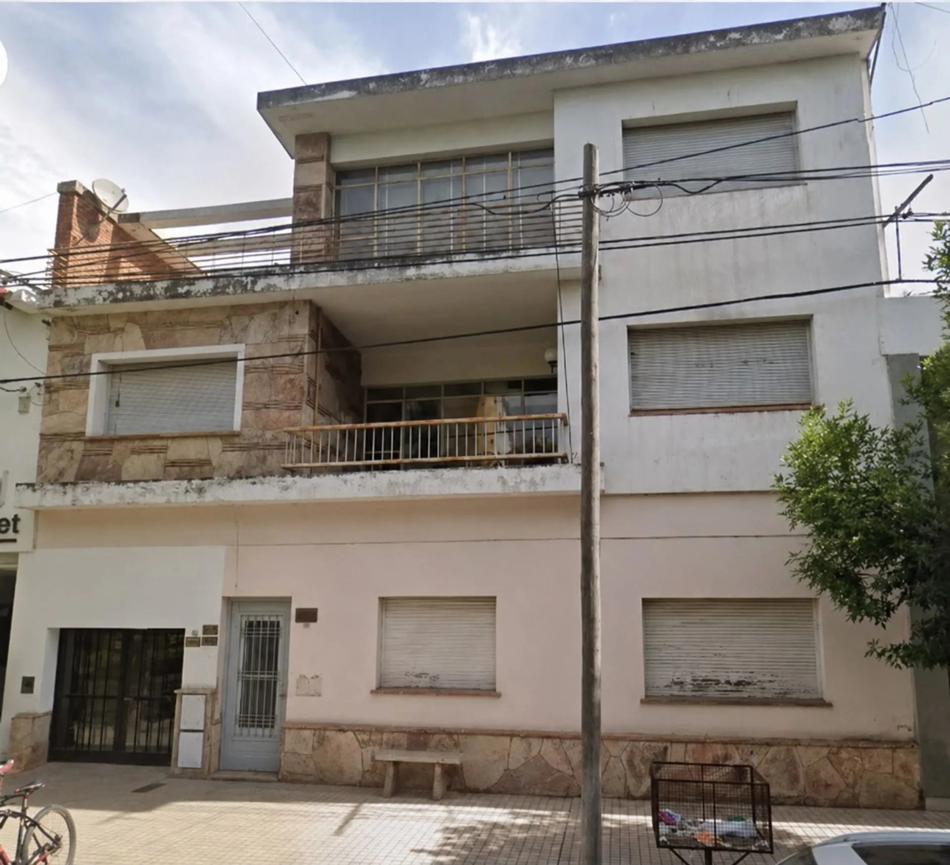 SE VENDE PROPIEDAD EN ZONA CENTRO foto 2
