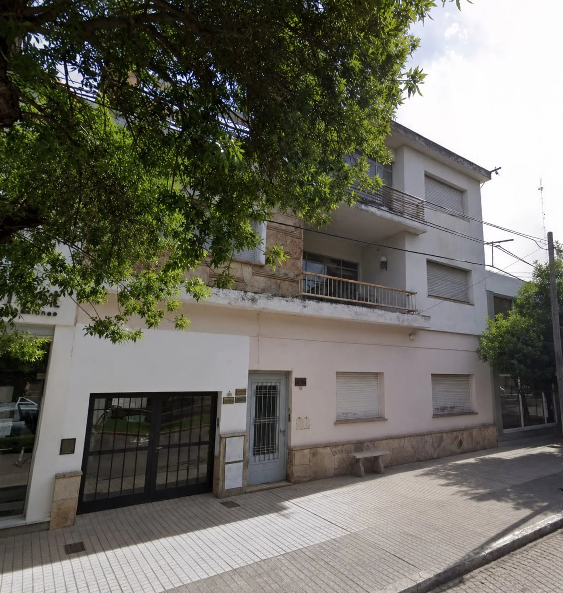 SE VENDE PROPIEDAD EN ZONA CENTRO foto 3