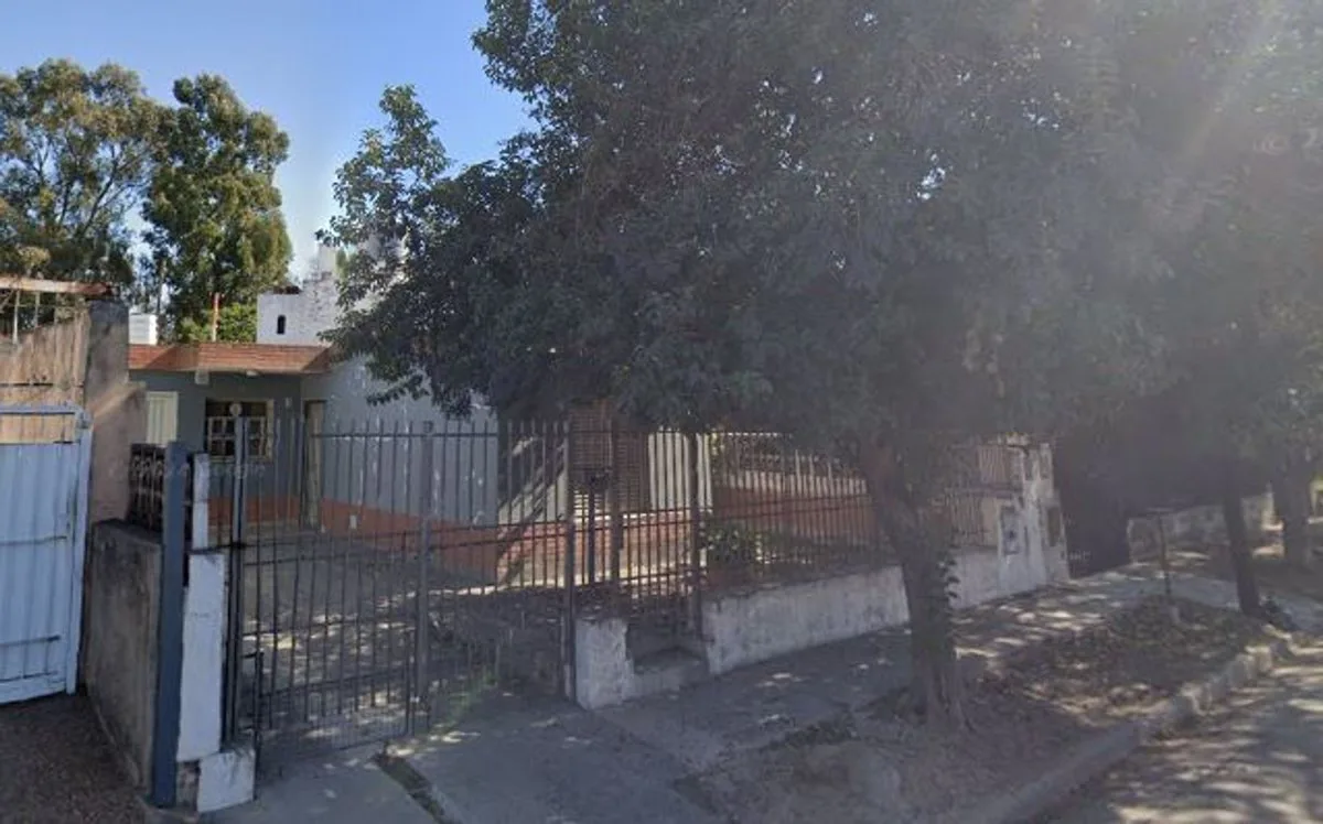 Casa tres Dormitorios  Marcos Sastre Apto cred iaf foto 2