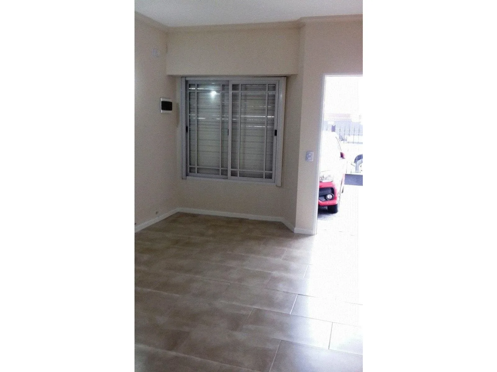 Venta Triplex 4 Ambientes C/ Cochera Y Patio Haedo A Estrenar.