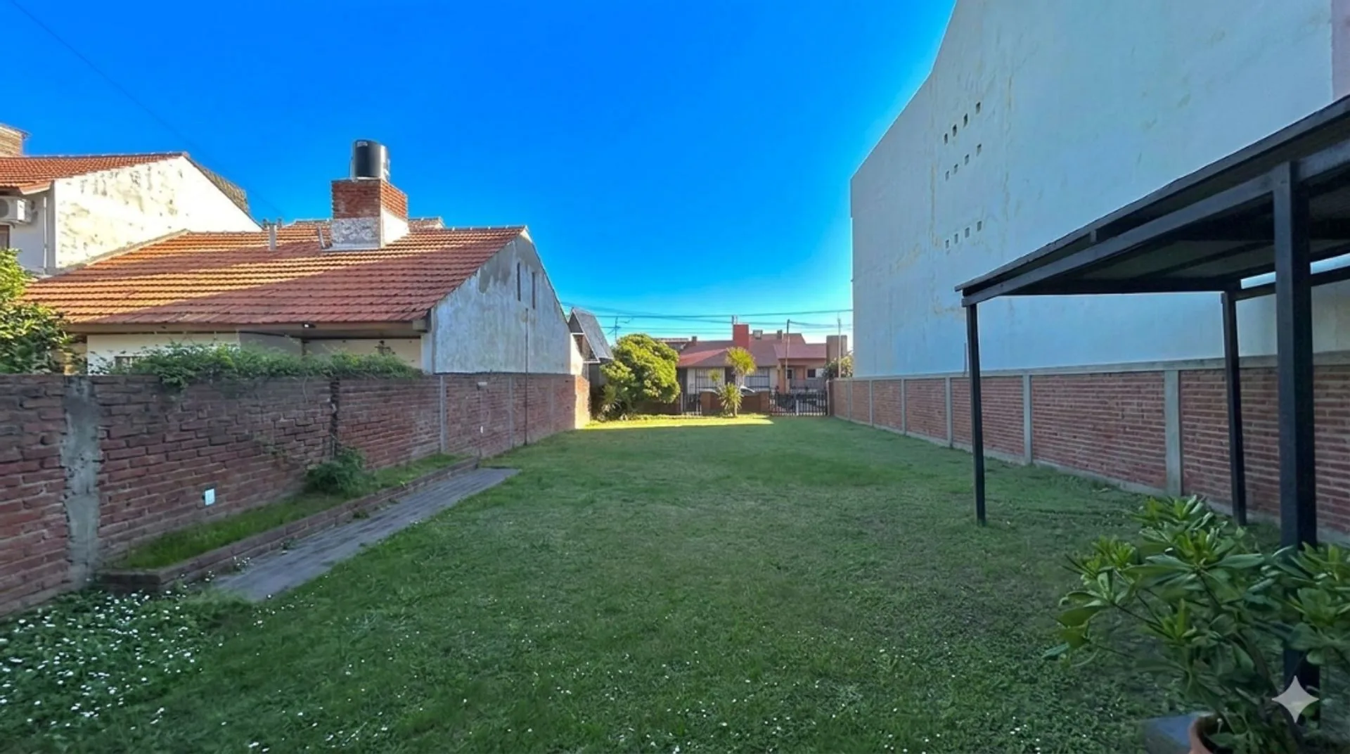 VENTA CASA CON GRAN PARQUE SANTA CLARA DEL MAR foto 3
