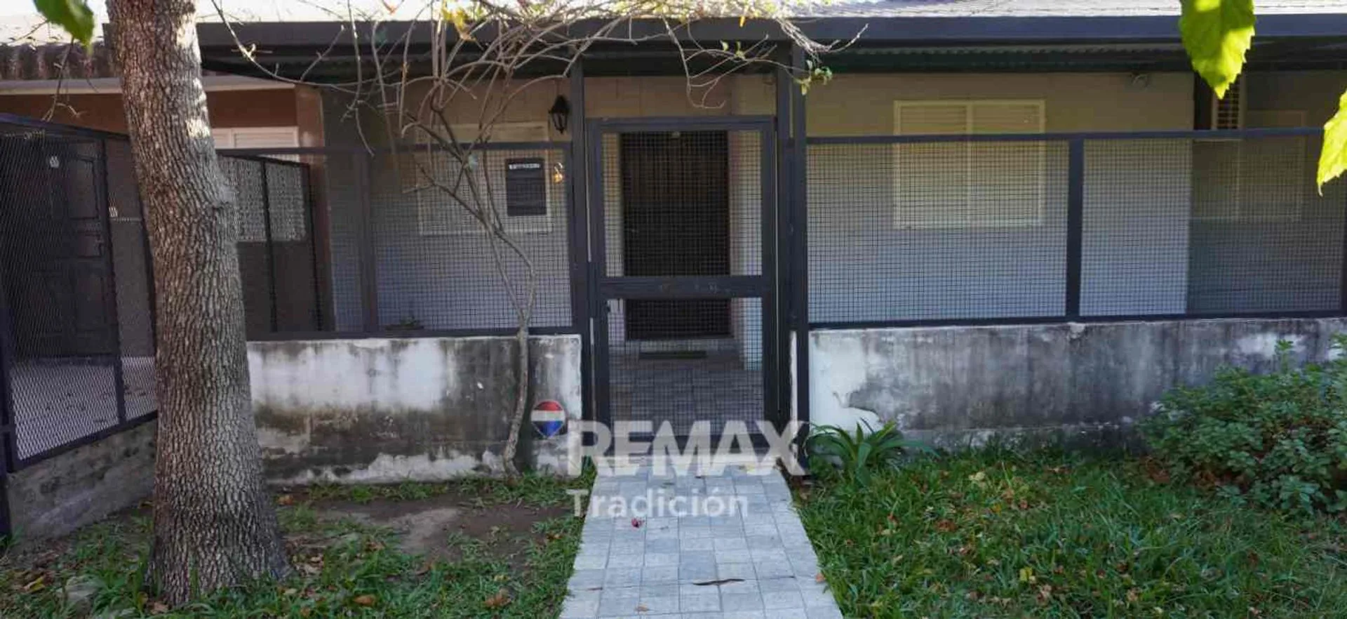 VENTA CASA 3 HABITACIONES BARRIO ESPAÑA foto 4
