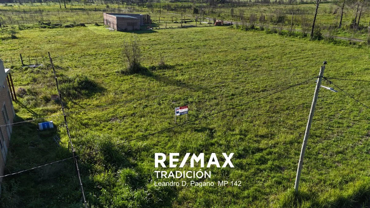 VENTA - TERRENO - PUERTO TIROL  500M2 foto 3