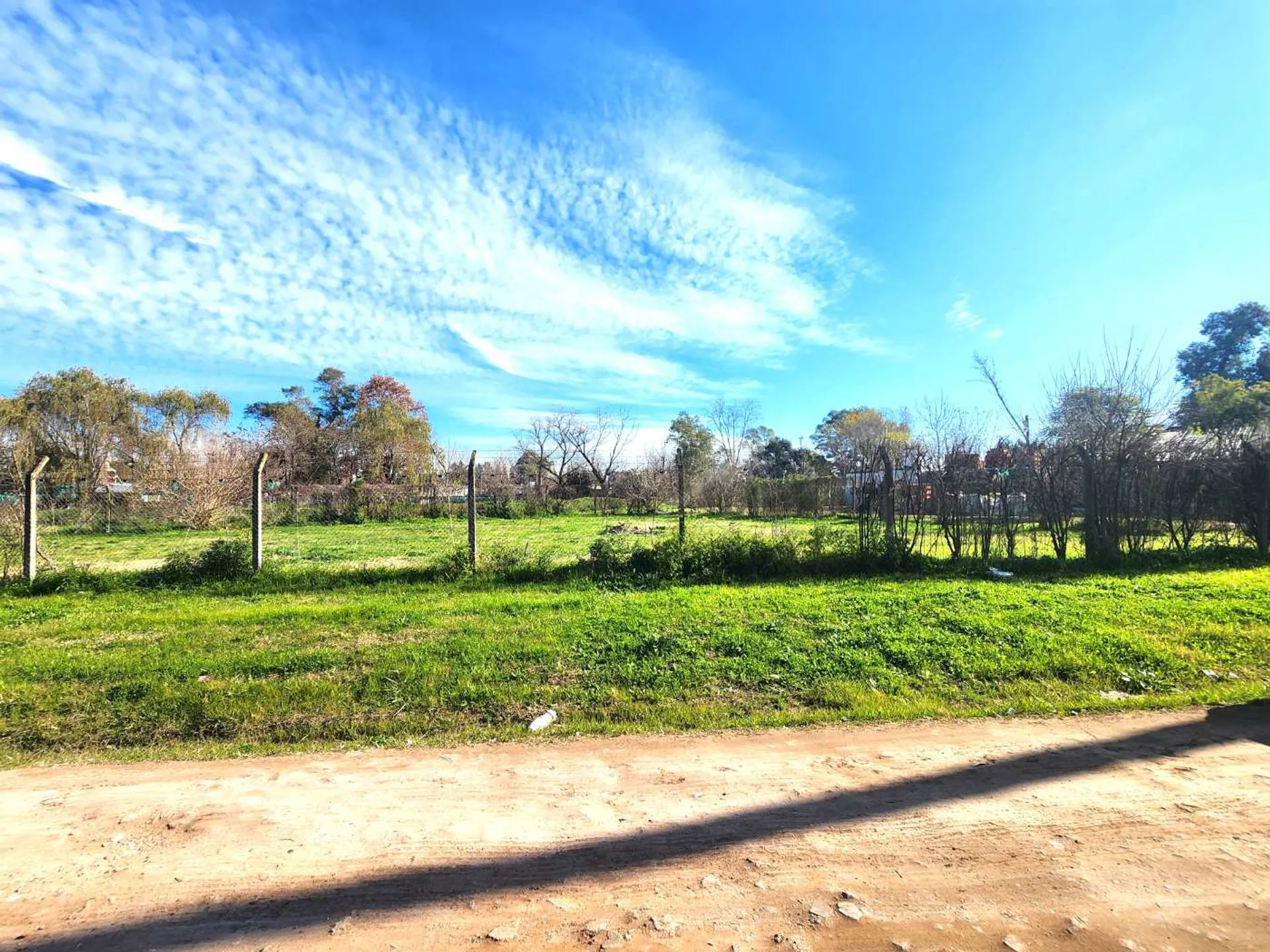 VENTA LOTE 1241 m2 BUENA ZONA GENERAL RODRIGUEZ foto 3
