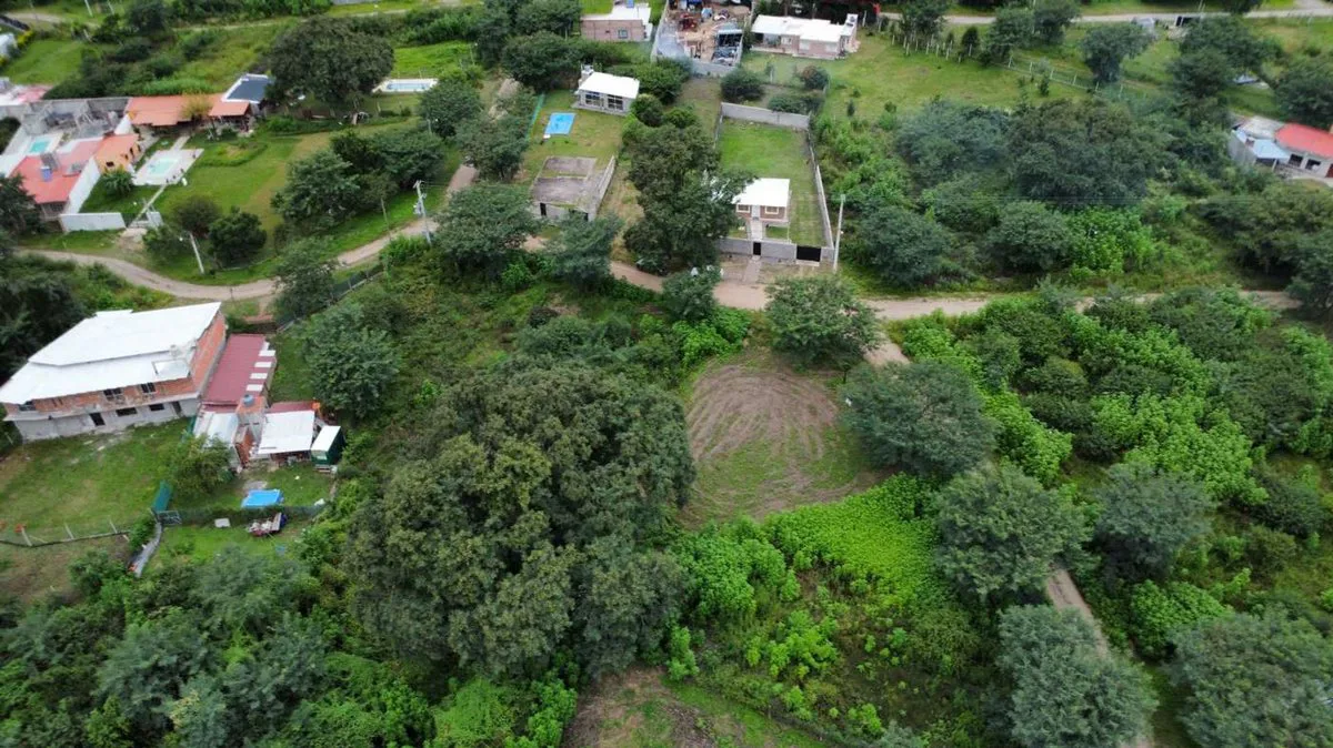 VENTA TERRENO ESQUINA BOSQUES CEIBAL 1 600 m² foto 5