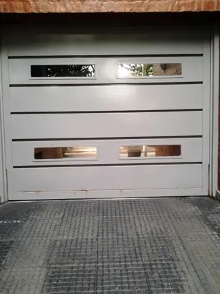 COCHERA CUBIERTA EN VENTA. LANUSITA. LANUS O. foto 4