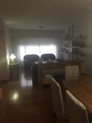 RAWSON AL 800- TRELEW- CHUBUT- CASA DE 4 DORMITORIOS CON PISCINA Y QUINCHO- foto 4