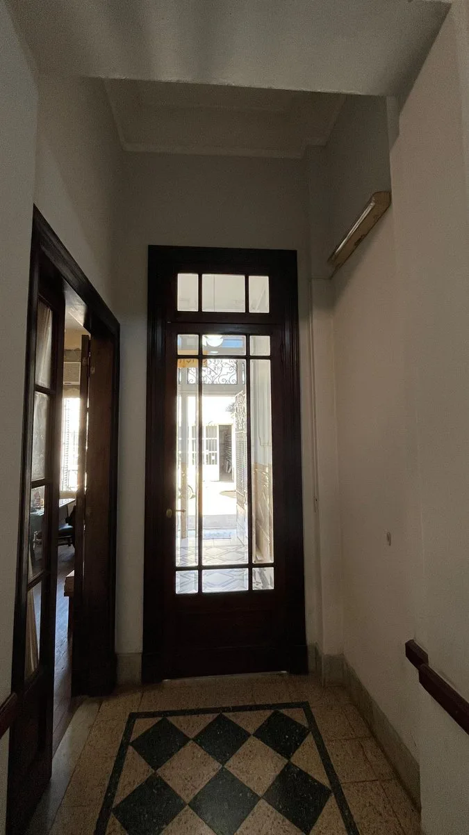 SALÓN COMERCIAL EN VENTA EN EL CENTRO DE CORONDA foto 5