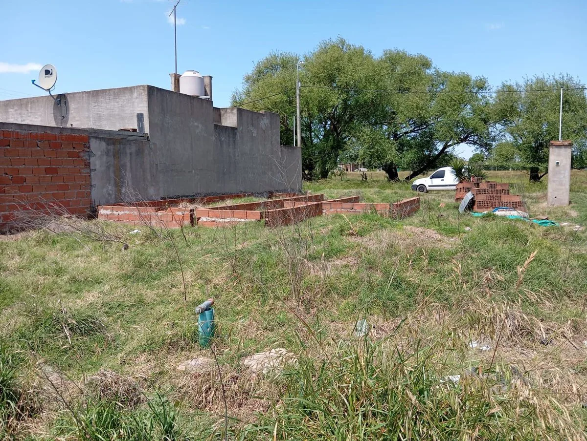 LOTE EN VENTA CON CONSTRUCCION EN BALCARCE foto 5