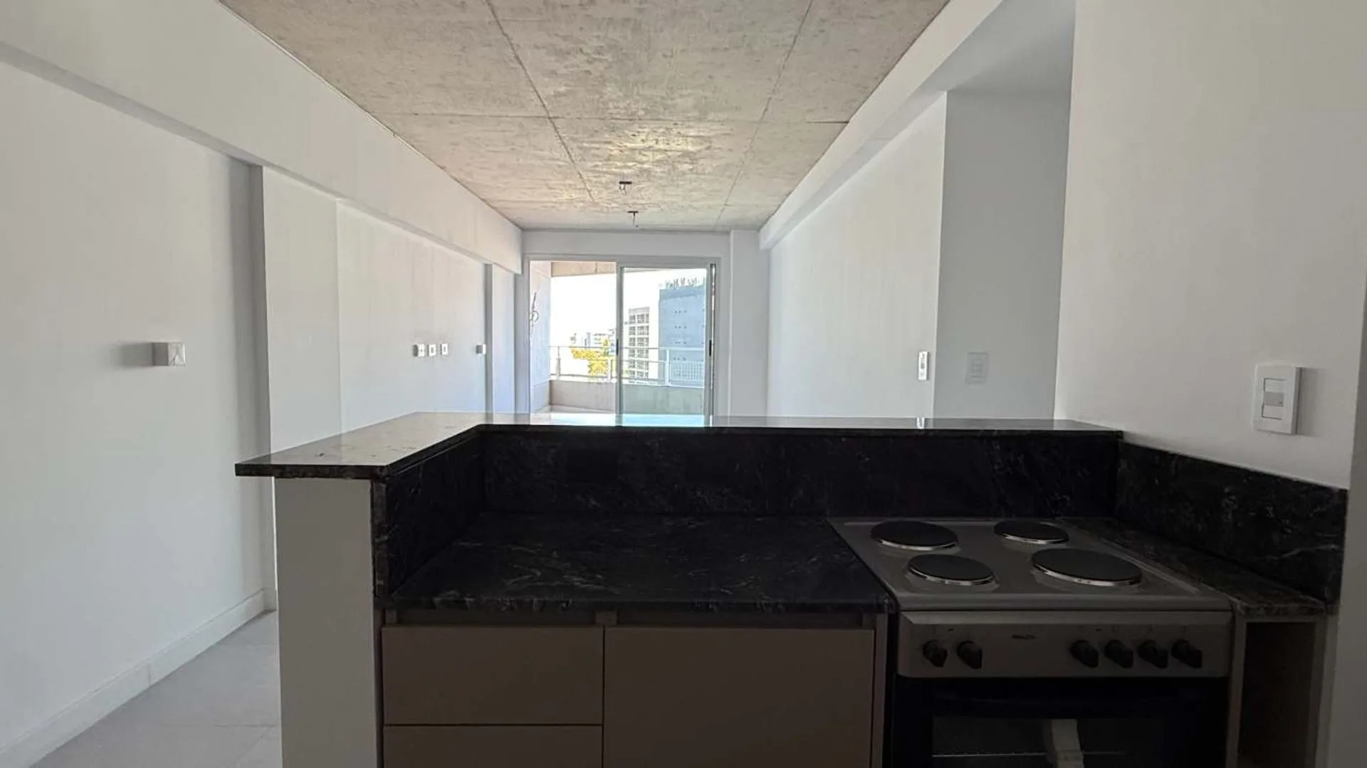 Venta Departamento 3 Ambientes en Parque Patricios foto 2