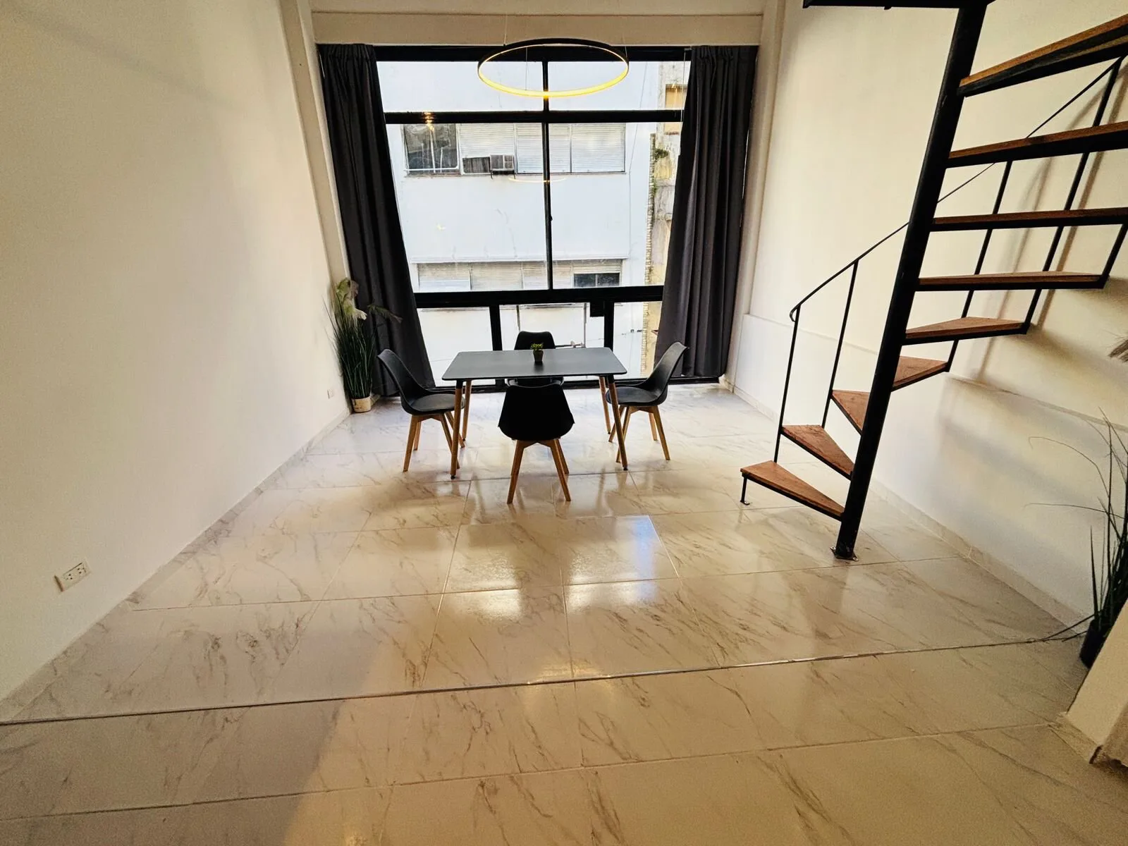 Se vende un agradable departamento tipo Loft refaccionado a nuevo - San Nicolas foto 4