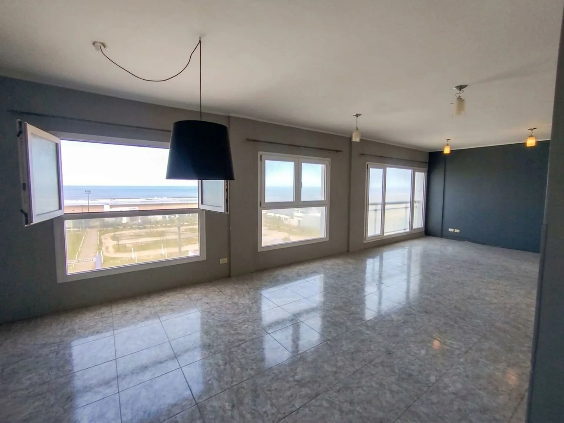 Departamento Duplex 4 Amb vista al mar - Necochea foto 4