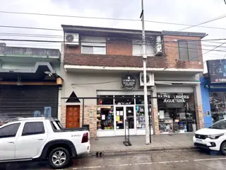 Fondo De Comercio En Venta - Regalería, Bazar Y Librería - Wilde - Sevillano Negocios Inmobiliarios foto 2