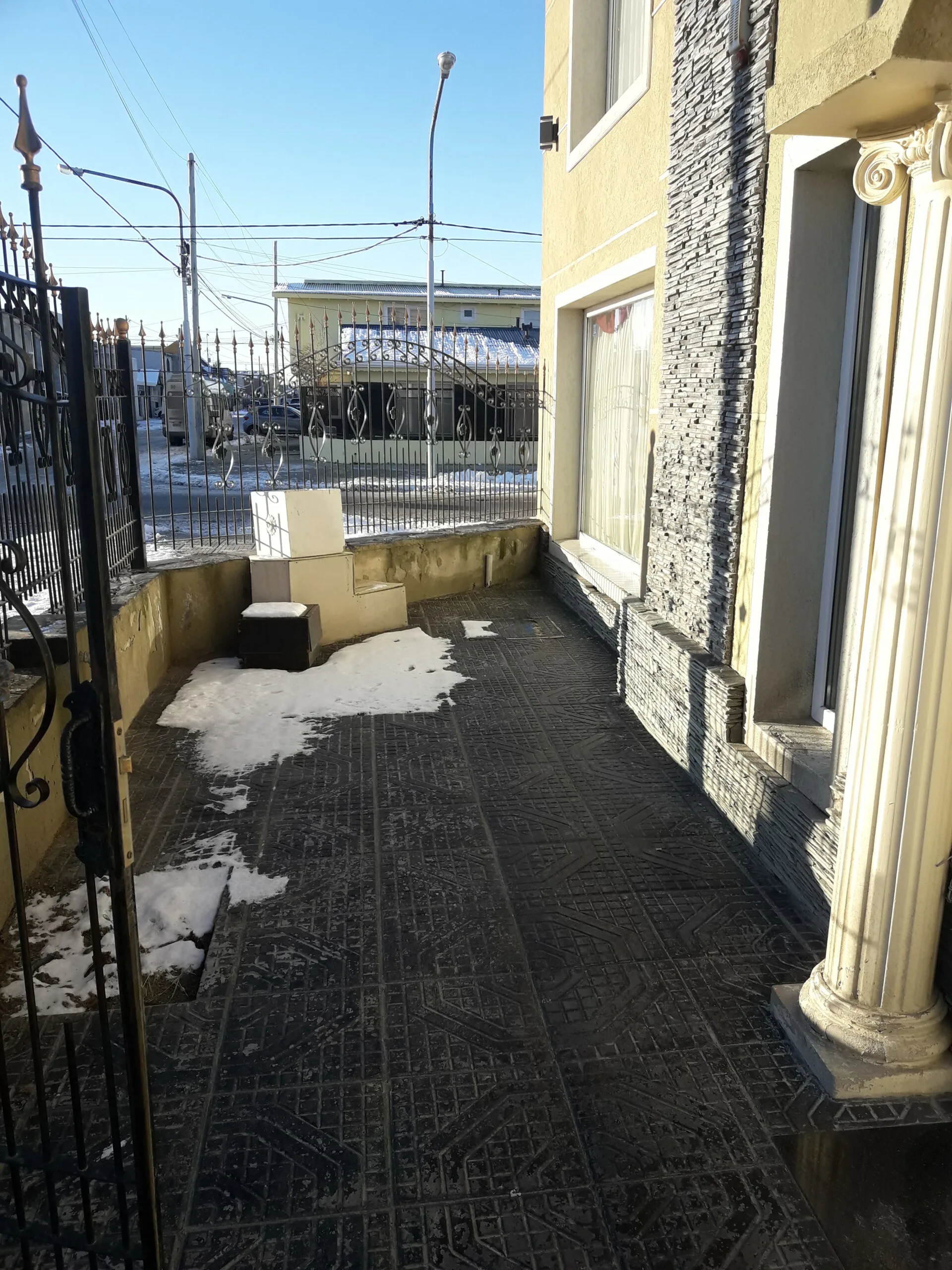 VENTA CASA 4 DORMITORIOS – CARLOS LISA AL 2300 foto 3