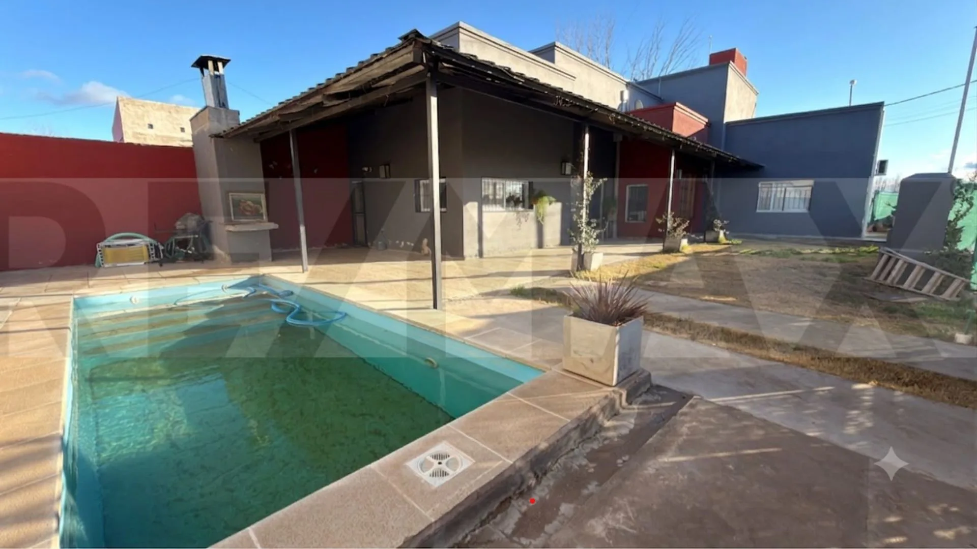 VENTA CASA BARRIO STEFENELLI foto 2