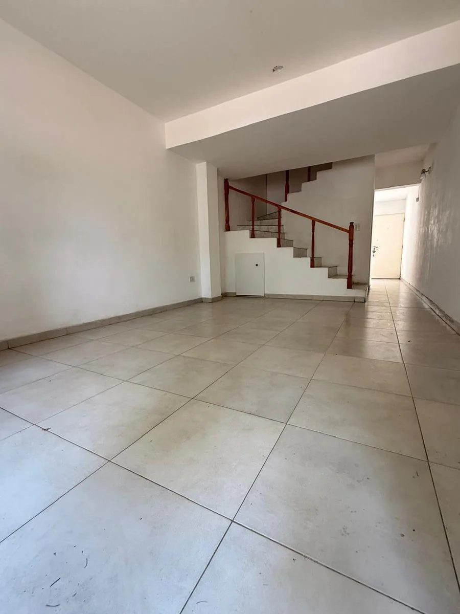 DEPARTAMENTO TIPO DUPLEX DE 3 AMBIENTES foto 5