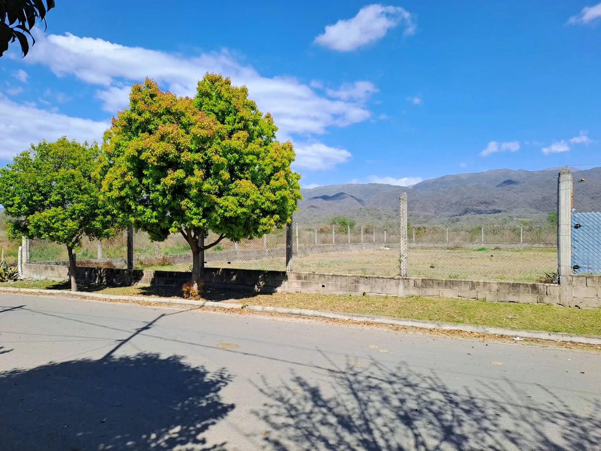 SE VENDEN 2 LOTES, 450 M2 C/U LA MERCED, CATAMARCA foto 5