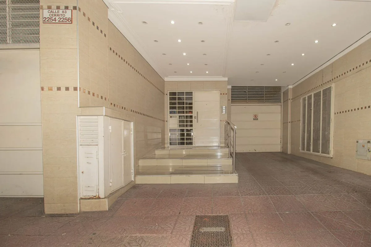 VENTA DPTO 5 AMB CON COCHERA