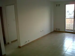 Hermoso depto 1 dorm. Cercano UNC Piso alto vista Cañada foto 4