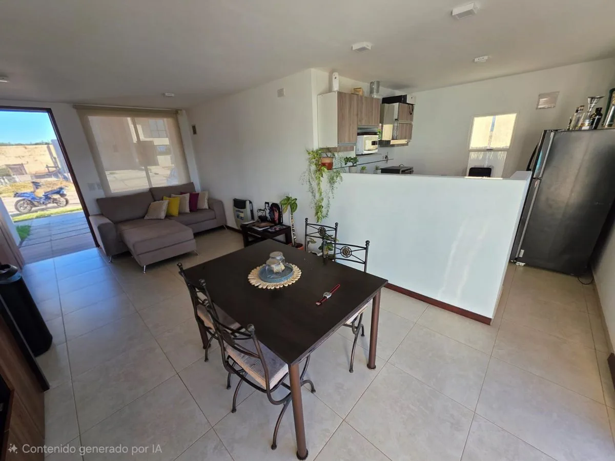 Venta de casa B° Privado Maipú- 4 ambientes foto 4