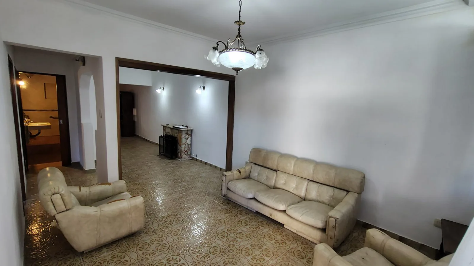 Chalet 4 ambientes Impecable foto 5
