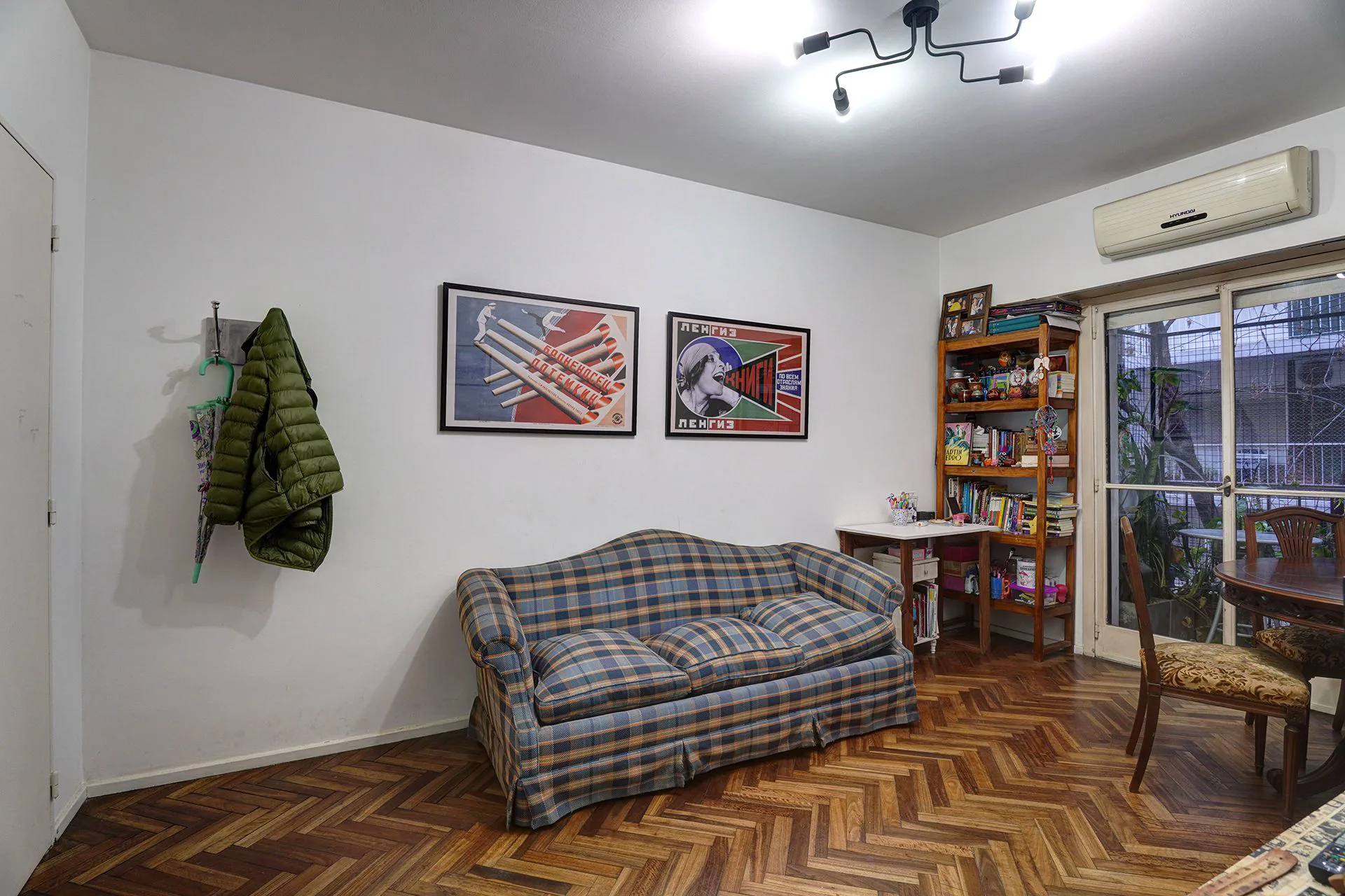 Venta Dpto. 3 Ambientes con Balcón - Las Cañitas foto 3