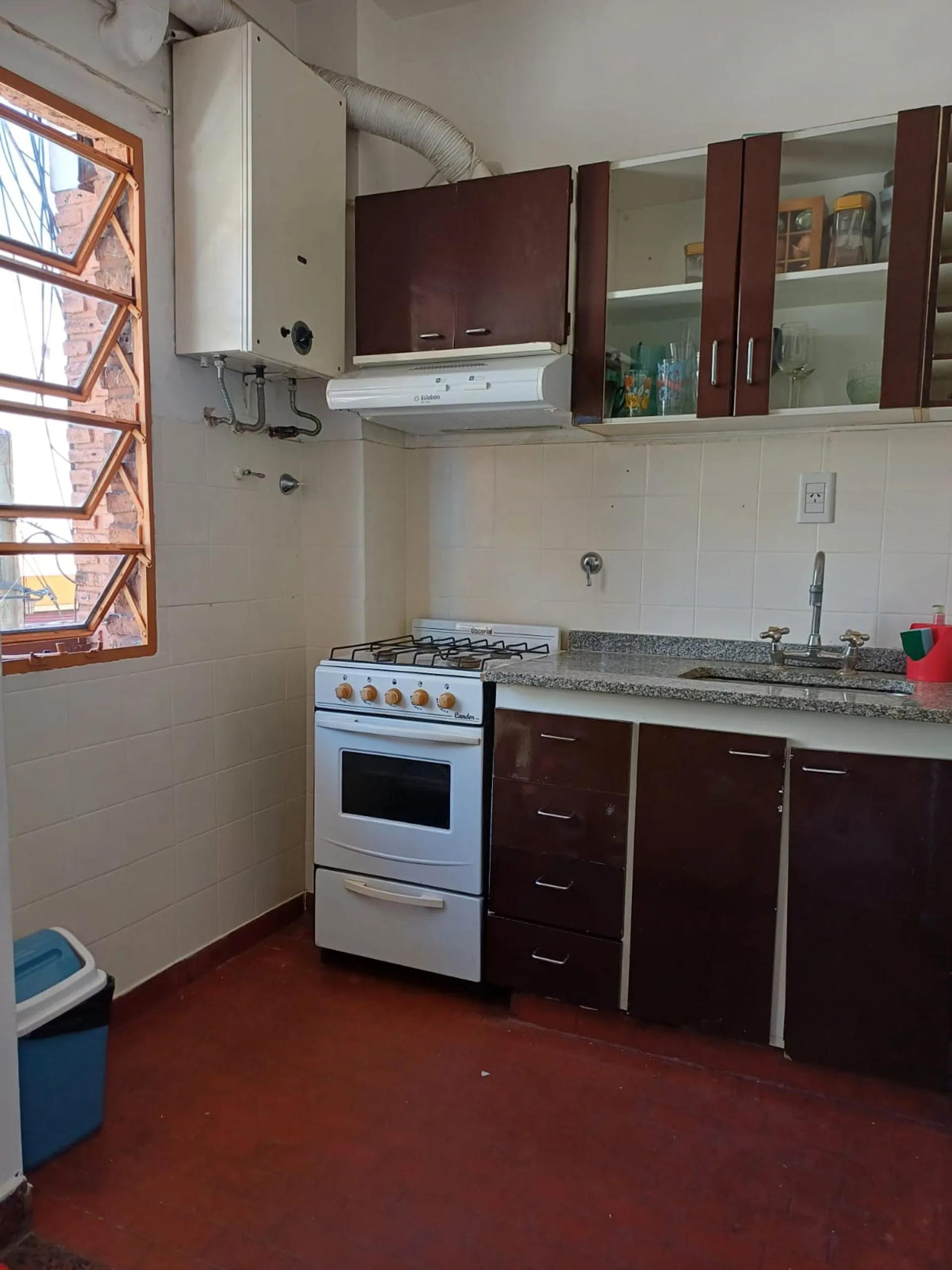 VENTA DEPARTAMENTO 3 AMB.EN RAMOS MEJÍA CON BALCÓN foto 3