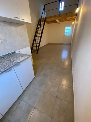 Alquiler departamento 2 ambientes foto 3