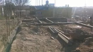 Casa Nueva A ESTRENAR, siquiman, con 2 dormitorios, cocina-comedor diario, baño, lavadero, a mts del rio y muy buen entorno familiar. CONSULTAR POR CU foto 4