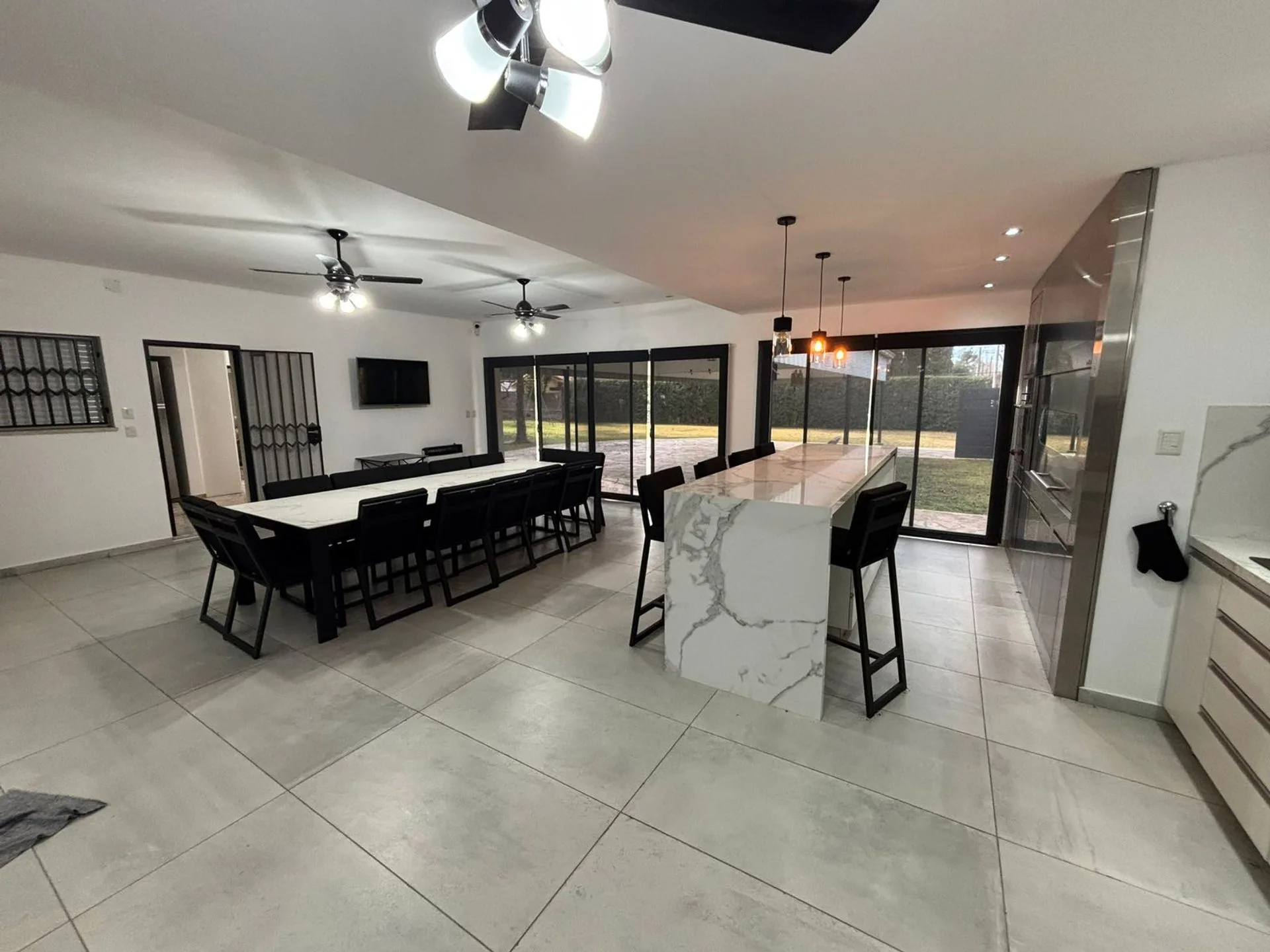 VENTA CASA DE ESTILO 2.762 M2 DE TERRENO EN FUNES foto 3