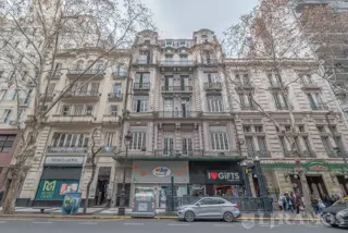 Edificio Comercial en Monserrat foto 1