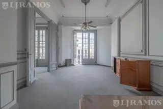 Edificio Comercial en Monserrat foto 3