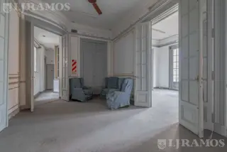 Edificio Comercial en Monserrat foto 4
