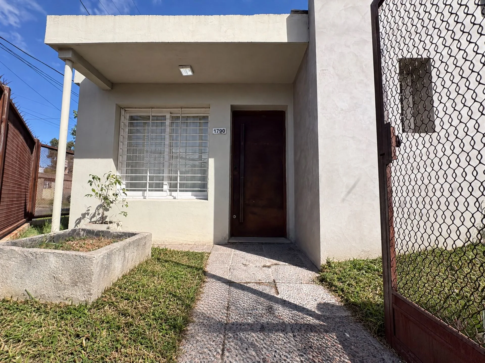VENTA CASA EMPALME 2 DORM. COMODA Y FUNCIONAL foto 3