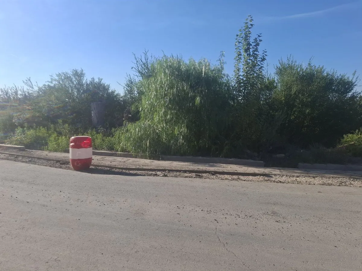 VENTA GRAN TERRENO 1,5 HA CON POTENCIAL LAS HERAS foto 3