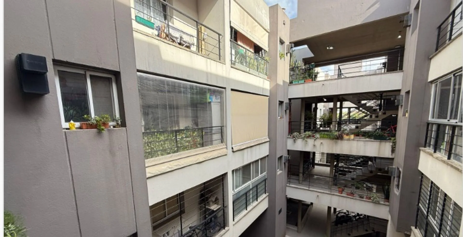 VENTA DEPTO 3 AMBIENTES TIGRE - REMEROS DUT foto 3