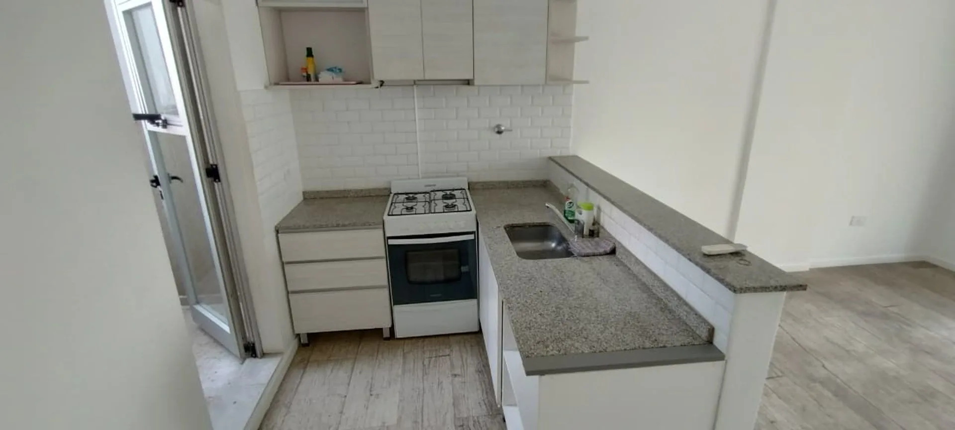 EXCELENTE DEPARTAMENTO 2 AMB. EN VILLA DELPARQUE foto 4