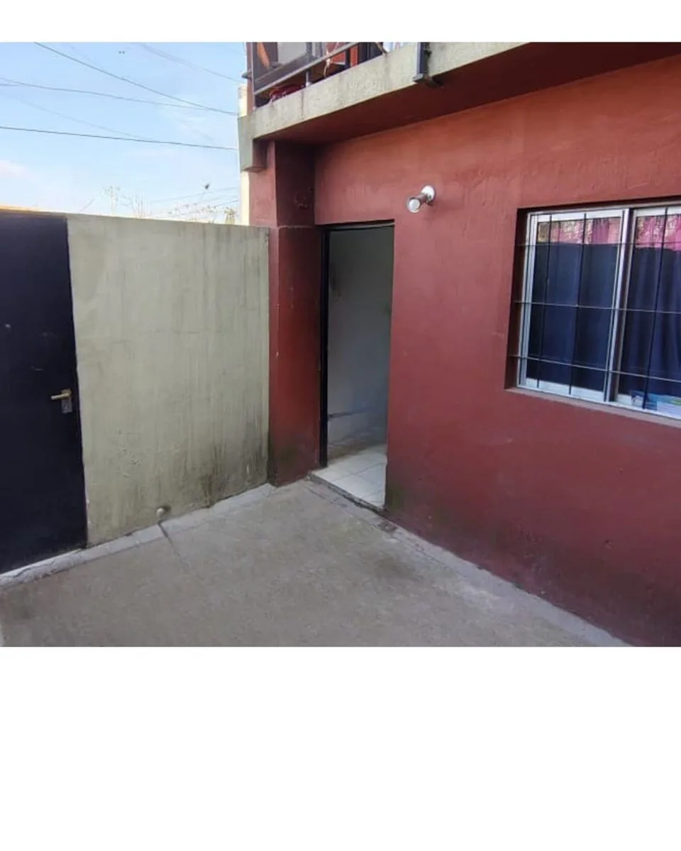 LOCAL EN VENTA, UN AMBIENTE, AZCUENAGA 2845, MUÑIZ foto 4