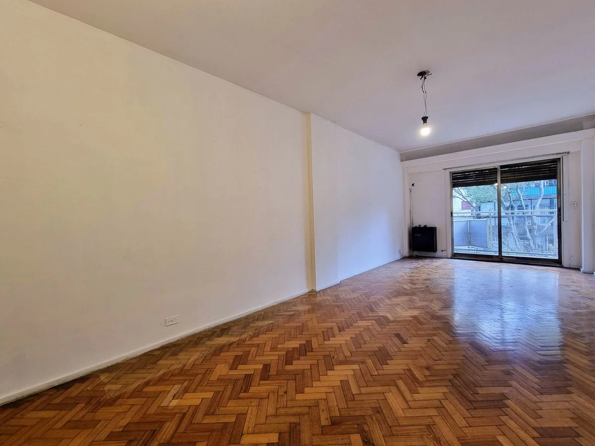 Depto 3 dorm c/dependencia Venta Caballito balcón foto 4