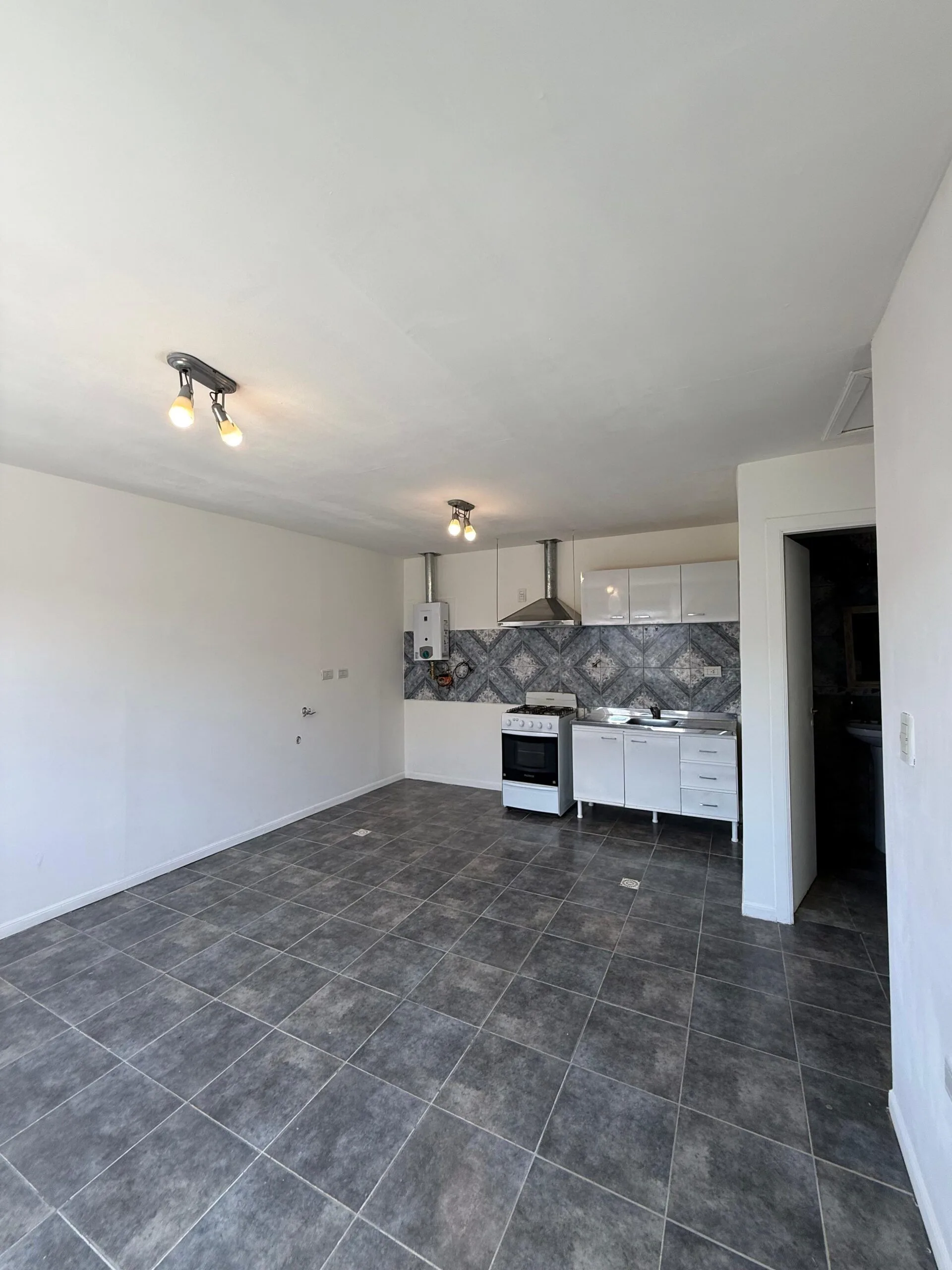 ALQUILER -DEPARTAMENTO – C.G.T. foto 2