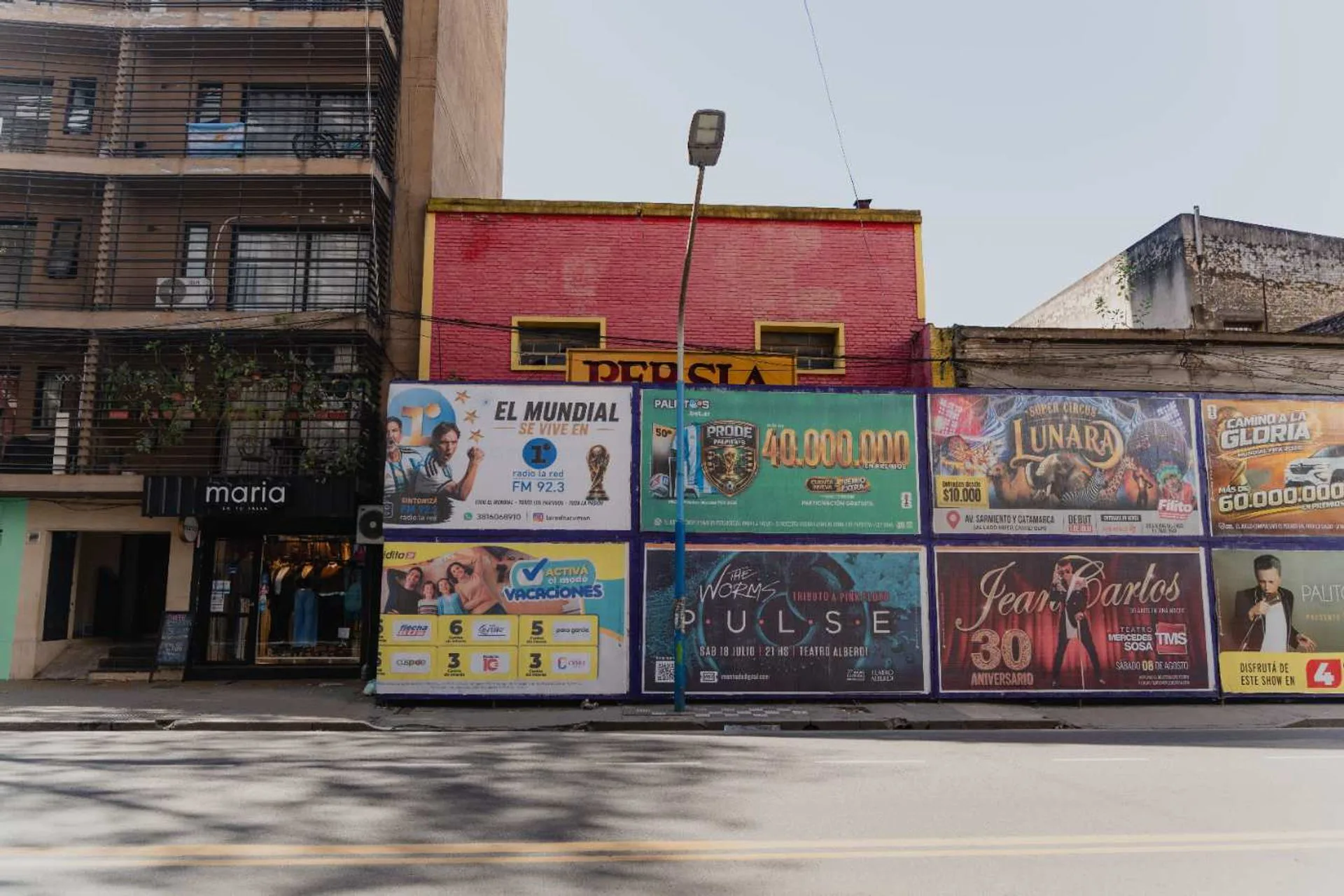 ALQUILER MEGA LOCAL PERSIA CALLE SALTA