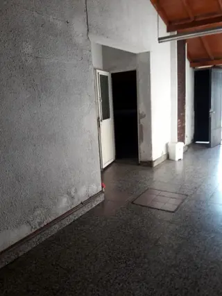 VENTA- CASA 3 AMBIENTES CON PARQUE ACEPTA PERMUTA foto 4