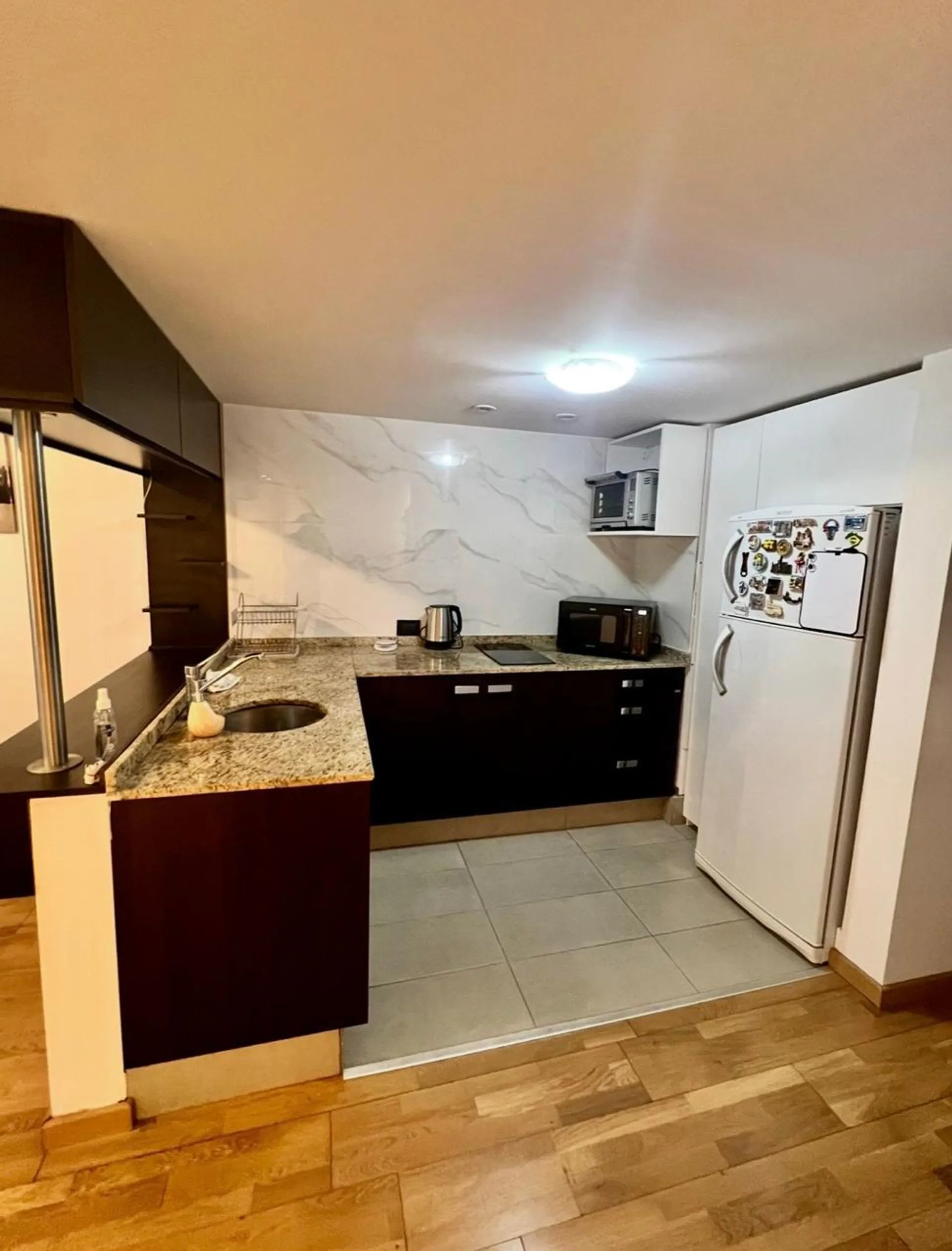 Alquiler piso exclusivo 1 dormitorio amoblado foto 4