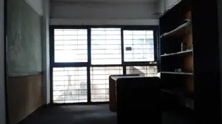 LOcal en VENTA Paseo de la Fuente, Hurlingham.SE VENDE ALQUILADO. BUENA RENTA MENSUAL. foto 4