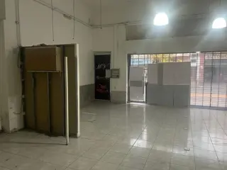 Excelente Local Comercial en Alquiler foto 5