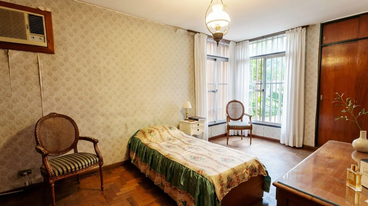 VENTA GRAN CASA EN AV LIBERTADOR Y ALVEAR. CAPITAL foto 5